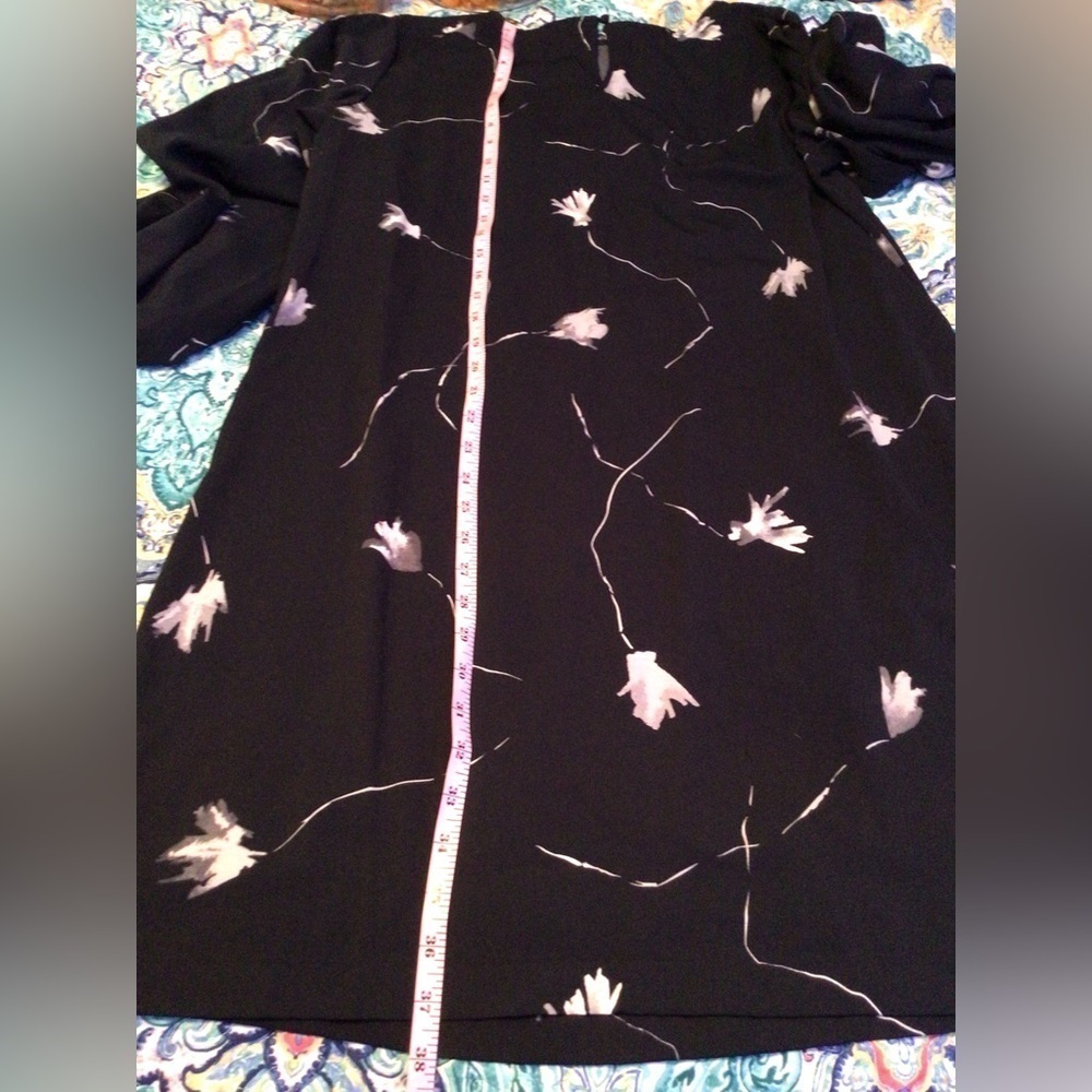 Ladies Long Sleeve xL black with white flower Dress (0003) - Picture 5 of 8